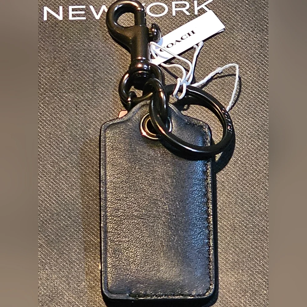 (UNISEX)COACH BOTTLE OPENER KEY FOB / KEYCHAIN W/COACH PRINT (NWT) - Picture 6 of 10